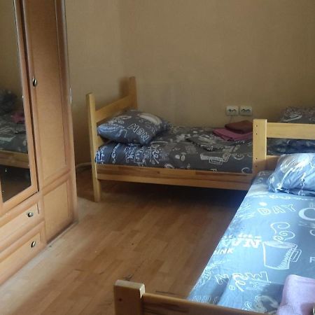 Gelena Гостьовий Двір Użhorod Zewnętrze zdjęcie