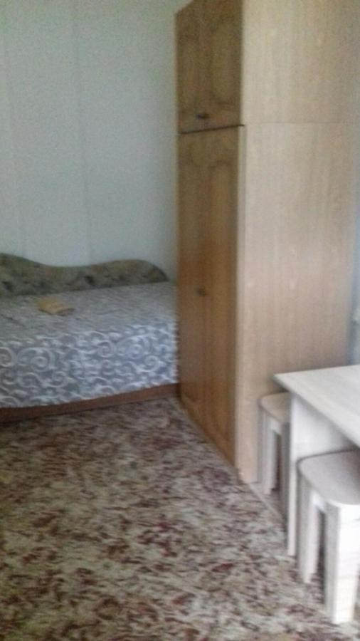 Gelena Гостьовий Двір Użhorod Zewnętrze zdjęcie