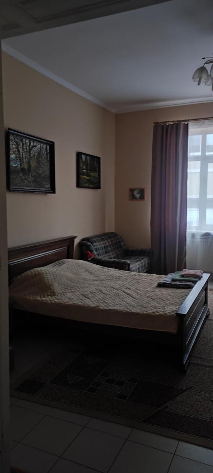 Gelena Гостьовий Двір Użhorod Zewnętrze zdjęcie